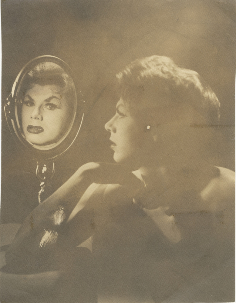 Download the full-sized image of Photo of Unknown Queen Looking in Mirror