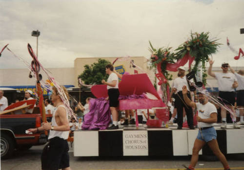 Download the full-sized image of Houston Gay Pride parade