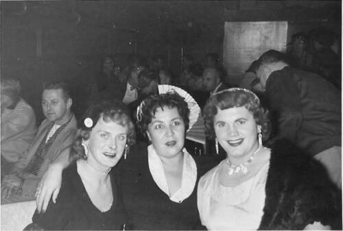 Download the full-sized image of Countess Estelle with two unknown femmes in dresses