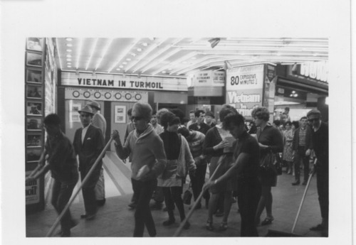 Download the full-sized image of Vanguard 1966 Street Sweep [4]