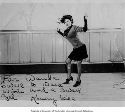 Download the full-sized image of Kenny Bee in drag